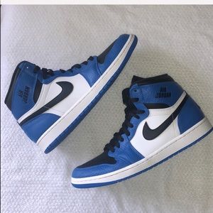 Nike air Jordan 1. Soar Blue